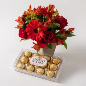 Arranjo de Flores Mistas Vermelhas e Chocolate