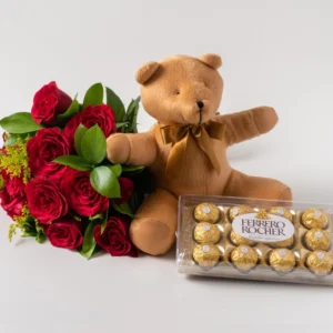 Buquê de 12 Rosas Vermelhas, Pelúcia e Chocolate