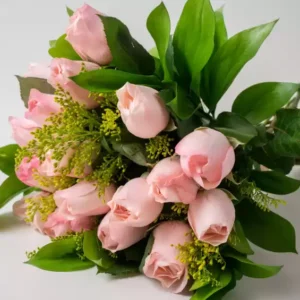 Buquê de 18 Rosas Rosadas